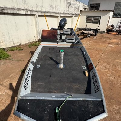 Barco Metal 6m